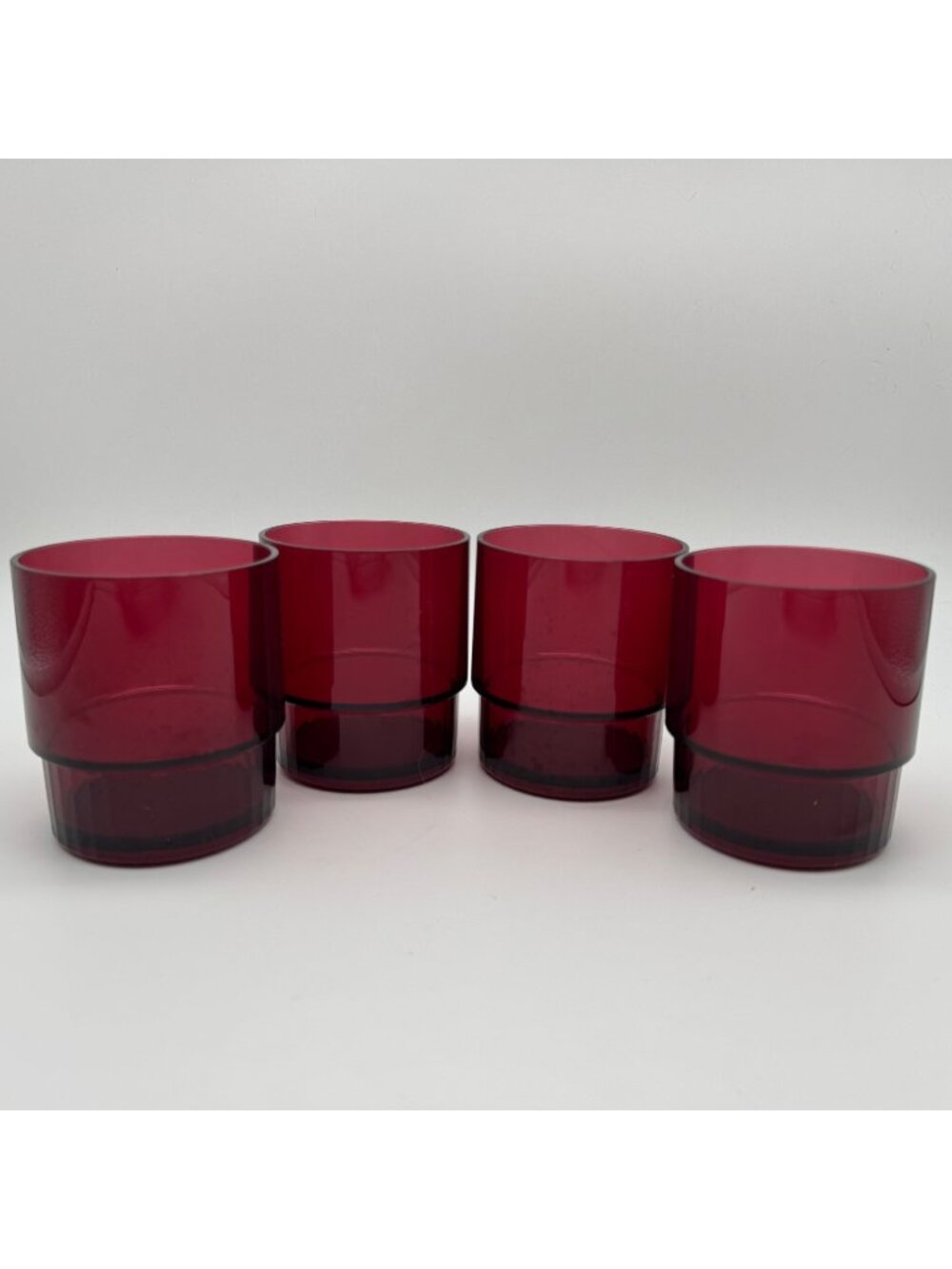 4 Tupperware Tumbler Cups Preludio 10 oz Cranberry Red #1672